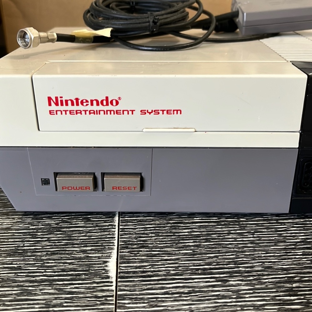 SOLD Nintendo Entertainment System *read description*